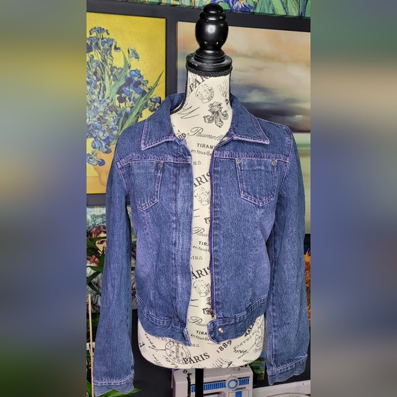 Upcycled Refashioned denim jacket Rock and Roll - Picture 7 of 7